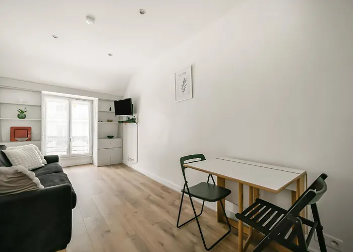 Le Cloud - Centre - Metro 5 - Wifi - 2 Prs